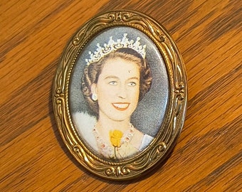 1953年エリザベス2世女王戴冠記念メダル/バッジ - 直径3.3 cm - Etsy 日本