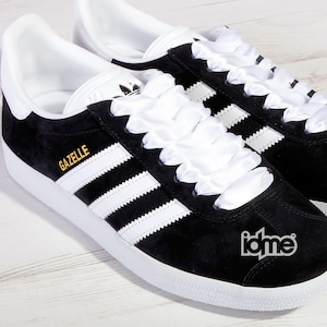 Adidas ribbon lace clearance shoes