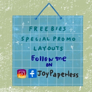 K&ouml;nnte beinhalten: Ein blaues Schild mit einem Gittermuster und wei&szlig;en Sternen, das an einer blauen Schnur h&auml;ngt. Das Schild sagt "FREEBIES SPECIAL PROMO LAYOUTS Follow me on JoyPaperless" mit Instagram- und Facebook-Symbolen.