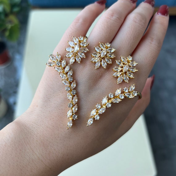 Gold Hand Chain Bracelet for Wedding Bridal Jewelry Slave Bracelet Gold  Hand Jewelry Bridesmaids Gift Ring Bracelet Gold Finger Bracelet - Etsy