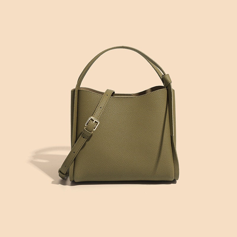 Minimalist Shoulder Bag  Bolsas, Bolsas femininas, Bolsas clássicas