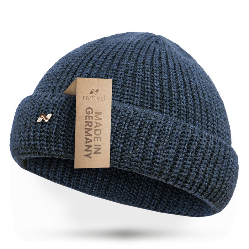 NYTTED® kurze Cousteau Mütze aus 100% feinster Schurwolle für Damen & Herren Winter Mütze Fischer Mütze Strickmütze Jeans