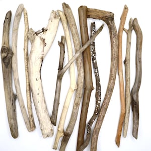 Large Natural Driftwood Branches Set Of 13 pcs Decorative Driftwood Branches Unique Drift Wood Beach Wood Sticks 21.0- 30.0cm; 8.26 -11.8&#39;&#39;