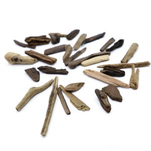 Driftwood Set Of 30 Flat Driftwood pieces Natural Driftwood Collection Decorative Drift Wood Coastal Drift Wood Beach Wood Small Driftwood