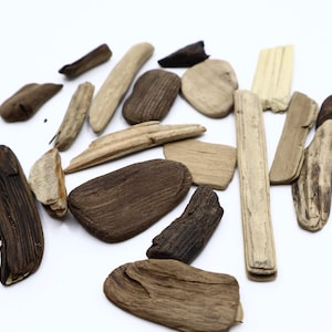 Natural Driftwood Set Of 20 Flat Drift wood Coastal Decor Drift Wood Beach Wood Unique Driftwood Rustic Wood Decorative Wood 3.5 cm;1.37&#39;&#39;