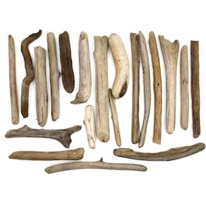 Natural Round Driftwood Set Of 20 Unique Driftwood Branches Driftwood Pieces Decorative Drift Wood Beach Wood Rustic 4.4-11.9cm; 1.73-4.68&#39;&#39;