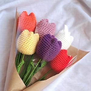 Tulip, crocheted flower bouquet, handmade gift, Made in France