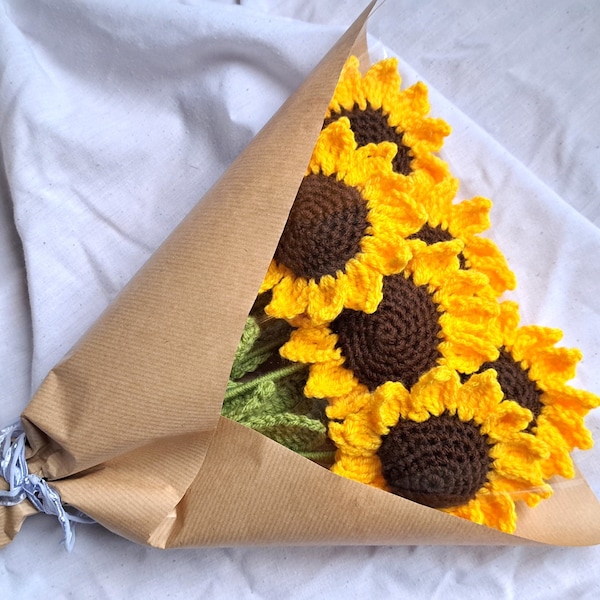 Bouquet fleurs tournesol au crochet, cadeau fait main personnalisé déco mariage, fête des mères