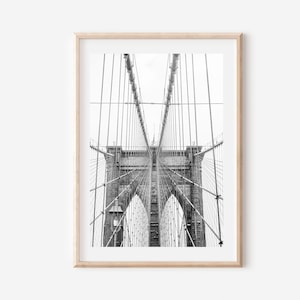 New York City Print Black and White, Brooklyn Bridge Print Black and White,Manhattan Wall Art, NYC Brooklyn Print,Iconic Bridge Architecture
