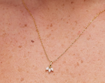 Collar de Plata 925 con Baño de Oro de 18k – Collar Delicado y Minimalista – Douceness