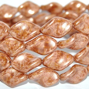 23 pcs Propeller Twisted Oval Pressed Glass Beads 19 x 13 mm, Glass, Czech Republic