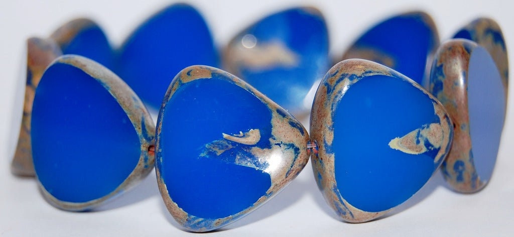 20p Table Cut Triangle Beads, 21x20mm, Glass, Czech Republic