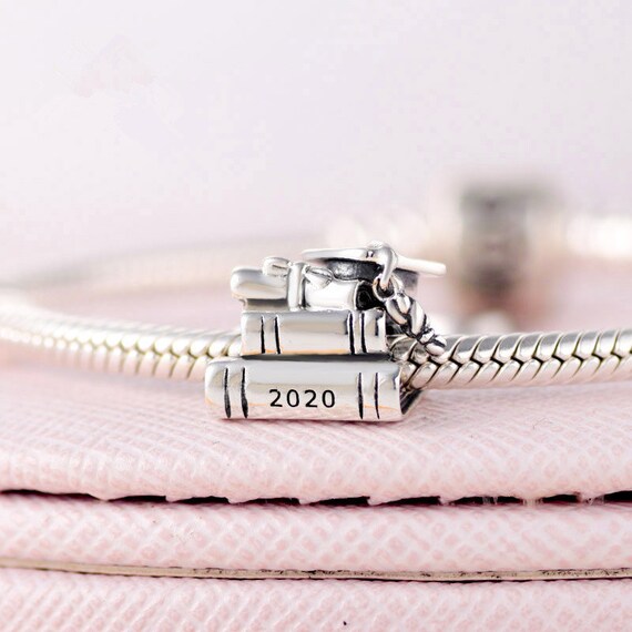 Pandora graduation charm 2020 deals