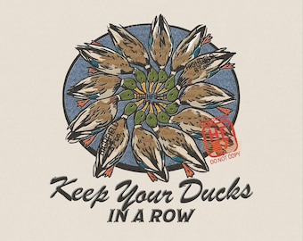 Chasse au canard PNG, conception de chemise continuez vos canards, sublimation de chasseur de sauvagine, téléchargement numérique drôle