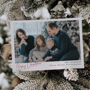 Modello di biglietto di auguri fotografico minimalista, biglietto di Natale semplice stampabile, biglietto di auguri con foto di famiglia modificabile, posta senza carta, MC002