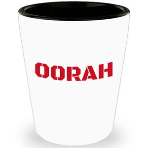 Verre à liqueur Oorah, cri de guerre du Corps des Marines, cadeaux du corps des marines, tasse du corps des marines, fête des pères de papa marin, vétéran de la marine, cadeau de marié