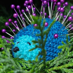 PDF TUTORIAL Gaspard the hedgehog the pin holder