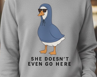 Ganso tonto - Chicas malas - Ella ni siquiera va aquí - PNG