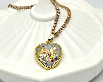 Concrete jewelry pendant heart / stainless steel/ gold/rose gold with gold leaf, glitter, concrete jewelry/chain/ gift for girlfriend/mom/joy/noble