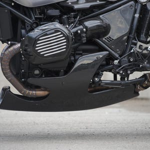 Belly Pan  Engine spoiler BMW R nineT carbon 100%fit EU made