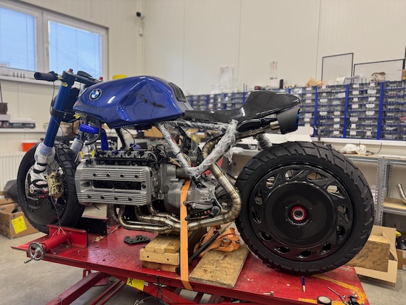 BMW K100 K1100 シングルシートカウル ベース品 BMW K75 K100 K1100 Carbon Solo Seat, Cafe Racer Scrambler With