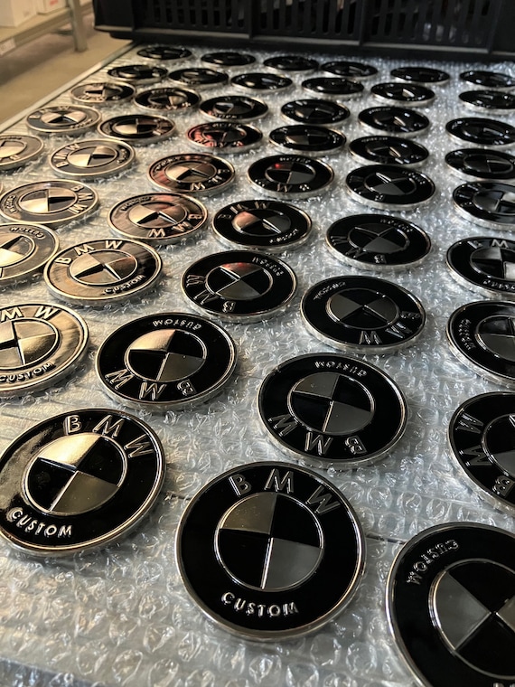 Logo BMW noir pour Caferacer, scrambler ou streettracker CUSTOM Jeu de deux  pièces 70mm -  France
