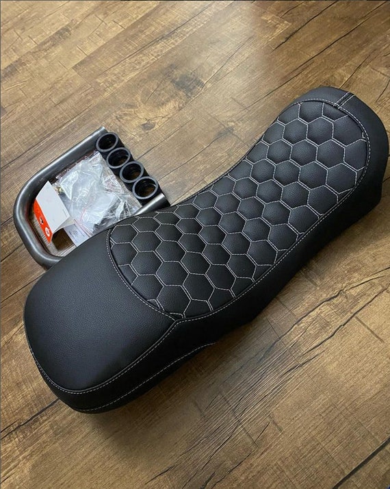 美品　BMW 純正シート　K100 K1100 RS LT K75モトラッド 美品 BMW 純正シート K100 K1100 RS LT K75モトラッド - メルカリ