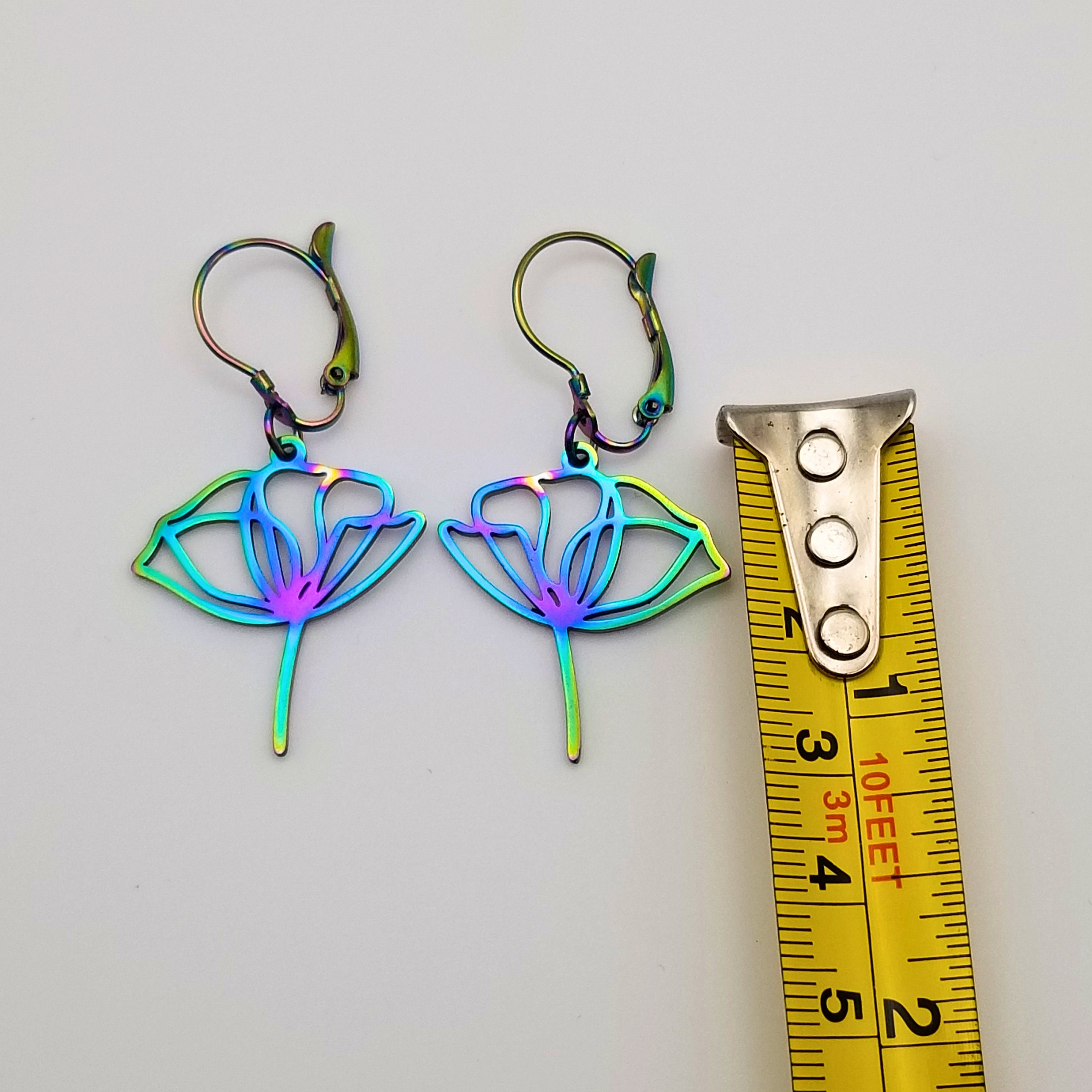 Orecchini a forma di fiore di loto arcobaleno: gioielli in acciaio inossidabile ipoallergenico - Italia