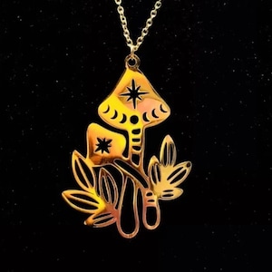 Paddenstoelhangerketting 18k gouden plaat Mushroom Charm Cottage Core gouden paddenstoelketting met maanstanden waterdicht en hypoallergeen
