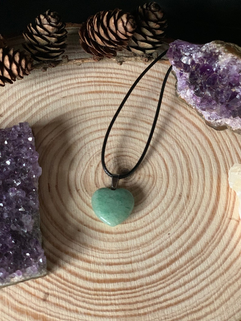 Green Aventurine Heart Gemstone Necklace on Chord New with Organza Bag. Healing Prosperity Stone. Gifts/Meditation Crystal image 2