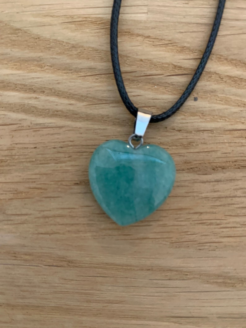 Green Aventurine Heart Gemstone Necklace on Chord New with Organza Bag. Healing Prosperity Stone. Gifts/Meditation Crystal image 5