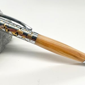 Chrome, Gold and Bethlehem Olive Filigree Pen