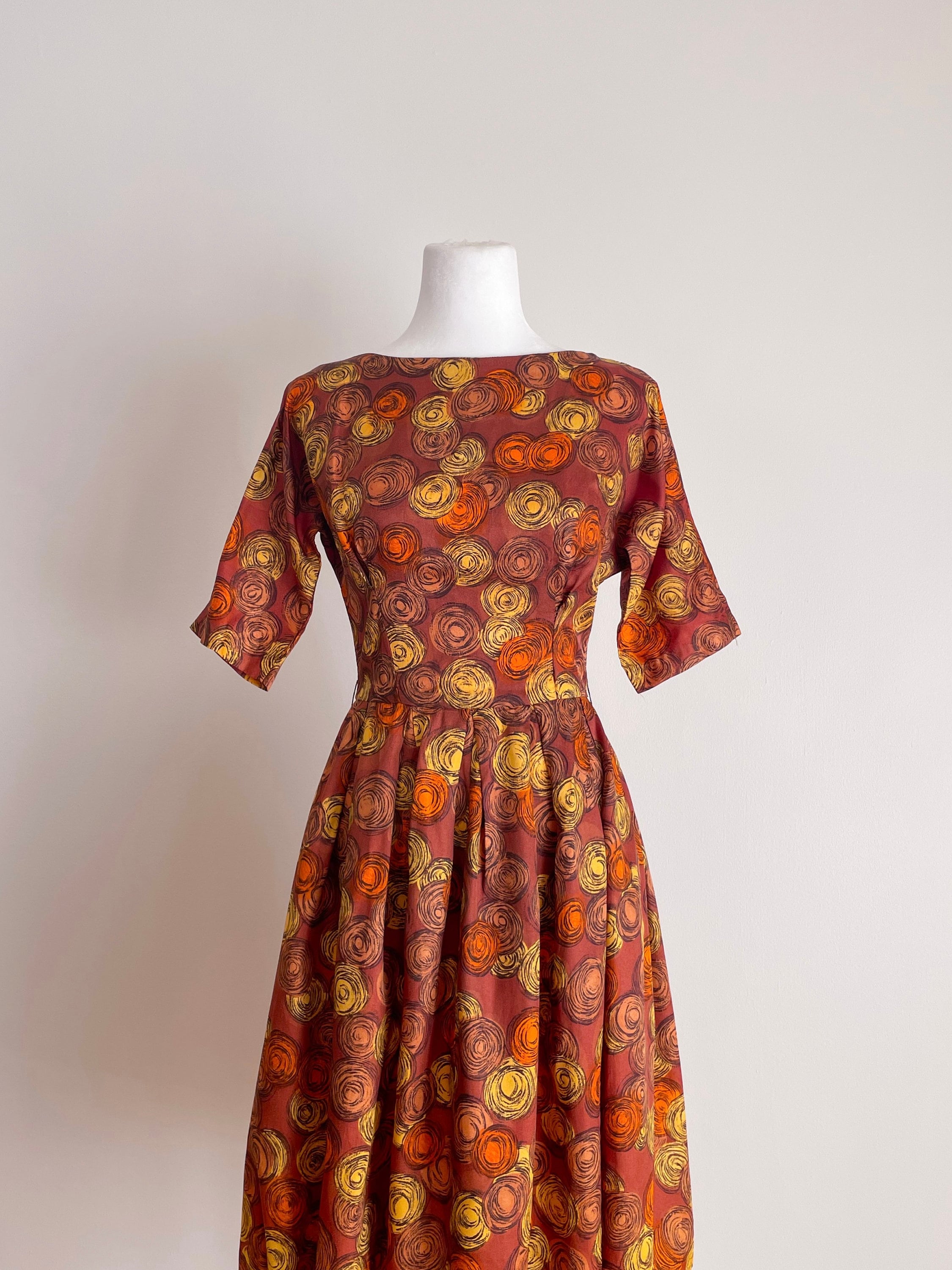 Autumn vintage deals dress