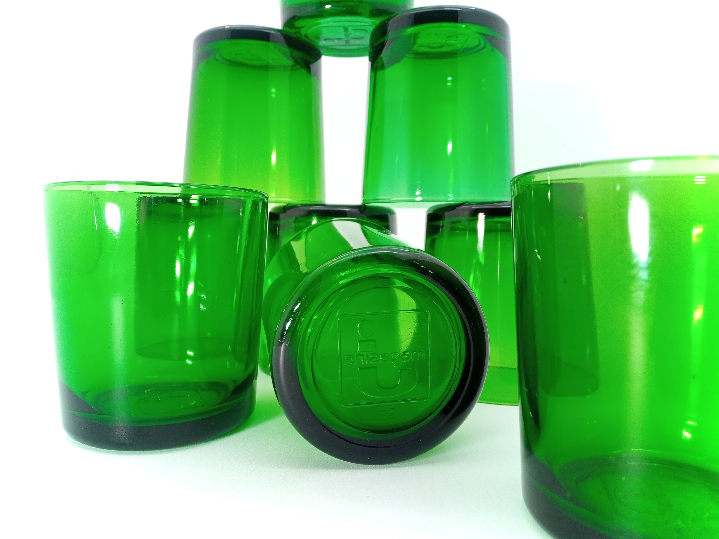 Vintage translucent green bottle water glasses MAGASIN J 70s Orangeade/wine/cocktail