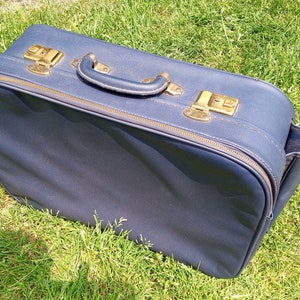 【逸品・ヴィンテージ・美品】Lark 旅行バッグ 2025年最新】lark バッグの人気アイテム - メルカリ