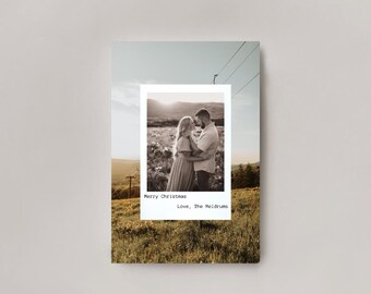 Merry Christmas Card | Authentic | Holiday Card | Seasons Greetings | Family XMAS Pictures | Simple | Trendy | Minimal | Natural | Country |