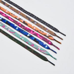 Camouflage Schnürsenkel 115 cm - Digital bedruckte Schnürsenkel mit Kunststoff Aglet - Tarnung Schnürsenkel - Lacci Mimetici