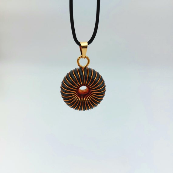 Elite Shungit Orgonit Anhänger, Torus Orgon Kette, EMF Schutz Amulett, 5G Schutz Halskette Unisex, Positive Energie Frieden Ruhe Liebe Combo