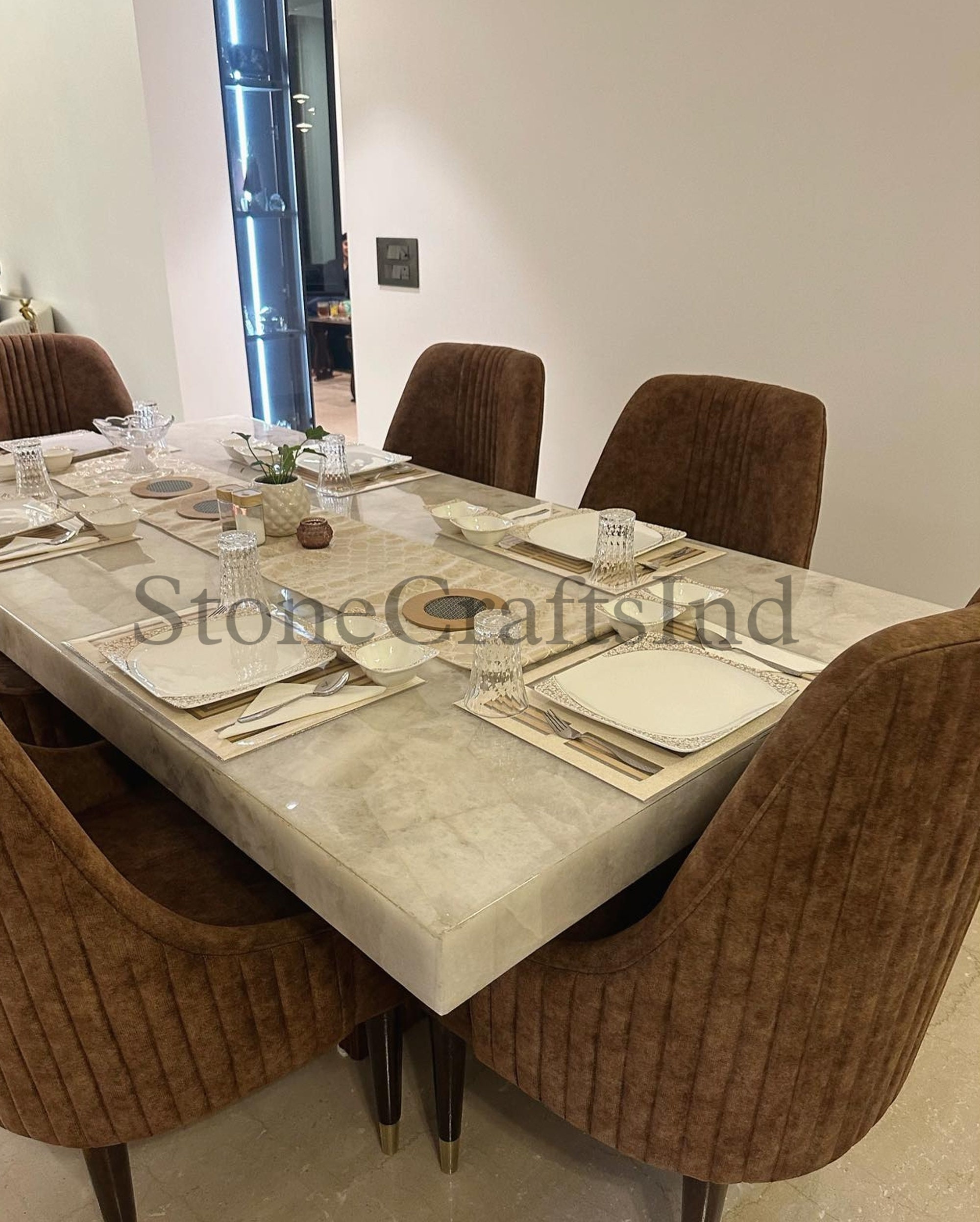 White Quartz Dining Table Top, Natural White Crystal Quartz Living Room
