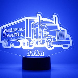 18 Wheeler Light Up, Personalized Gift, 16 Color LED Night Light Lamp, FREE Engraving, Remote Control, Trucker&#39;s Best Gift, Semi Truck Light
