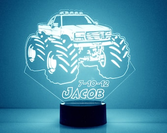 モンスタートラック ライトアップ、パーソナライズされたギフト、16 色の子供部屋 LED ナイトライト ランプ、無料の彫刻、リモコン、モンスタートラック ファンへのギフト
