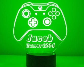 Video Game Controller Gamer Light, Regalo personalizzato Gamer Fan, 16 colori LED Night Light Lamp, incisione GRATUITA, telecomando, Gamers Gift