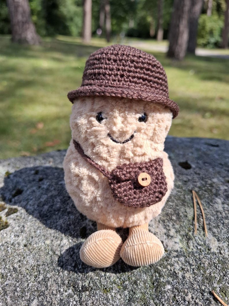 Peluche de cacahuete con disfraz de Sherlock Holmes y Dr. Watson, con bolso bandolera, traje de crochet, adorno, no es un juguete, no es para niños. "Watson"