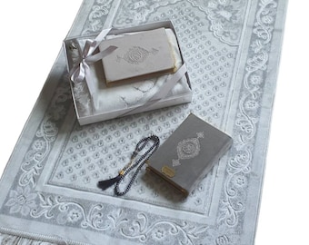 Custom Velvet Prayer Mat Set: Quran, Pearl Tasbih, Personalized Islamic Gift