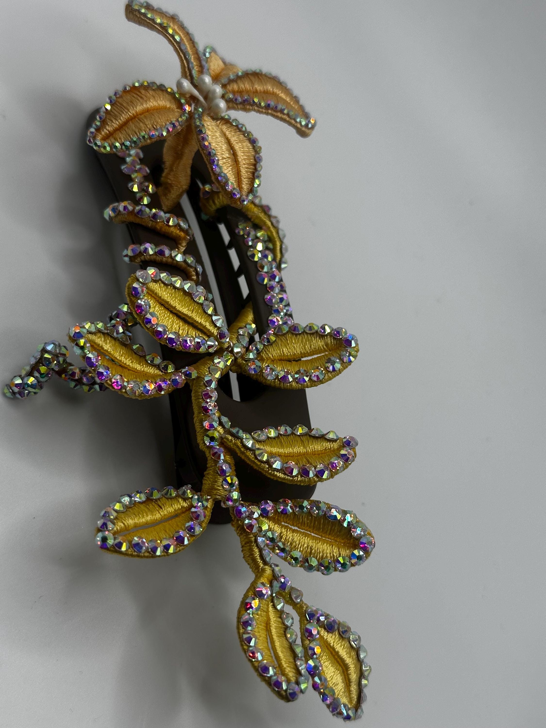 花モチーフ ヘアクリップ 金色 ハニーズ Honeys 花モチーフヘアクリップ 和小物 髪飾り 浴衣用