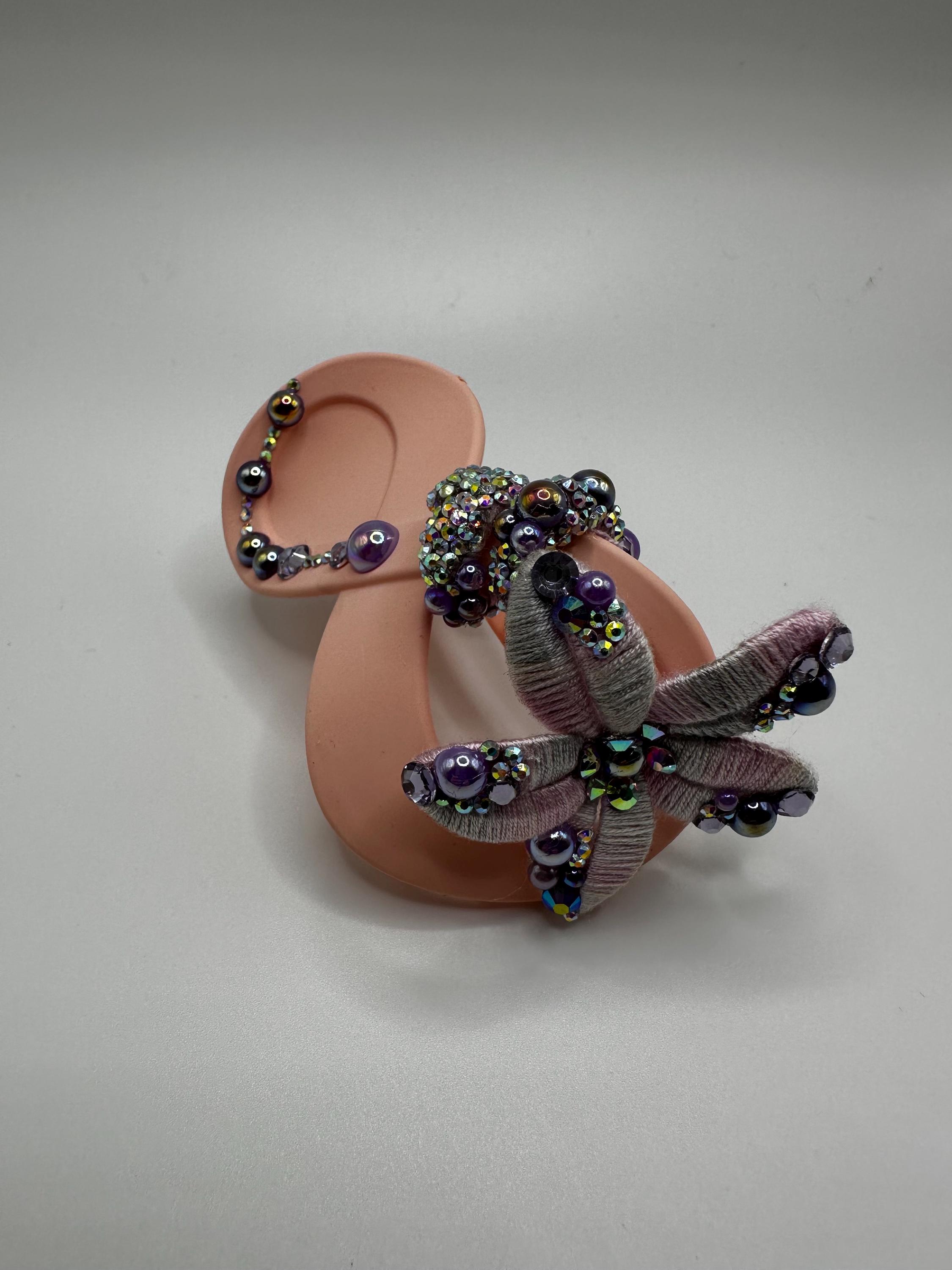 Lavender Bloom Kanzashi Hair Clip – Silk Thread & Crystal