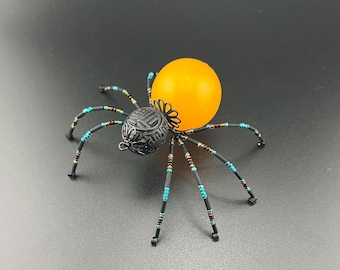 Honeygold and Black Spider