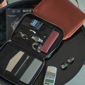 Premium Personalised Leather Portfolio Bag, Leather Laptop Organizer with document pocket laptop,Zippered Leather Portfolio,A4Pocket Folder