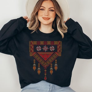 Arabic Palestinian Women Sweatshirt Black Red Ladies Shirt Crewneck Sweatshirt Gift For Moms Authentic Arabic Traditional Design Pullover