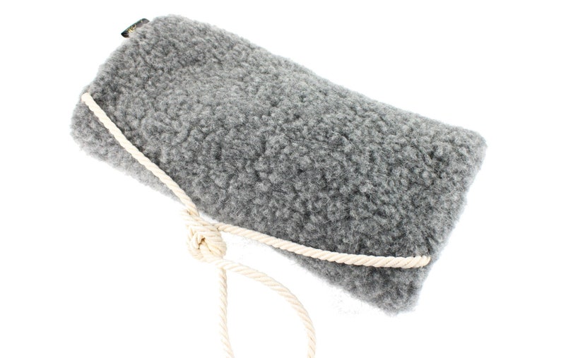 Muff de lana merino con bolsillo, Lana merino calentador de manos de invierno para mujer, Calentadores de brazos para mujer imagen 5